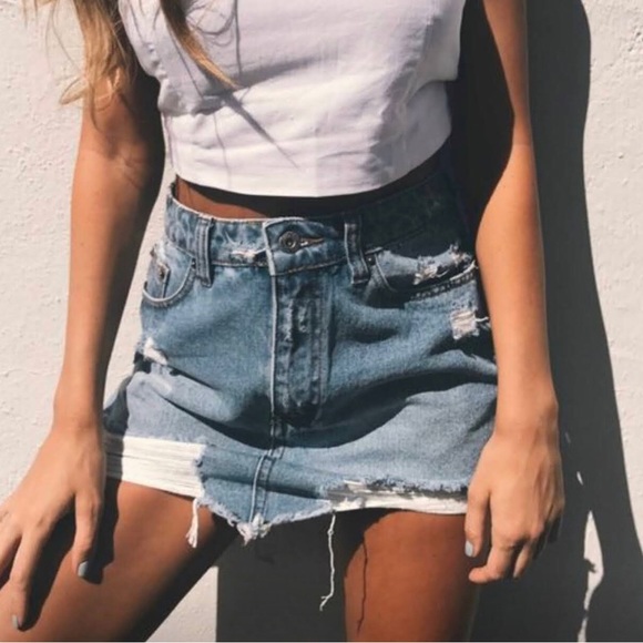 ZARA ASYMMETRIC DENIM MINI SKIRT Bloggers favorite - Picture 2 of 7